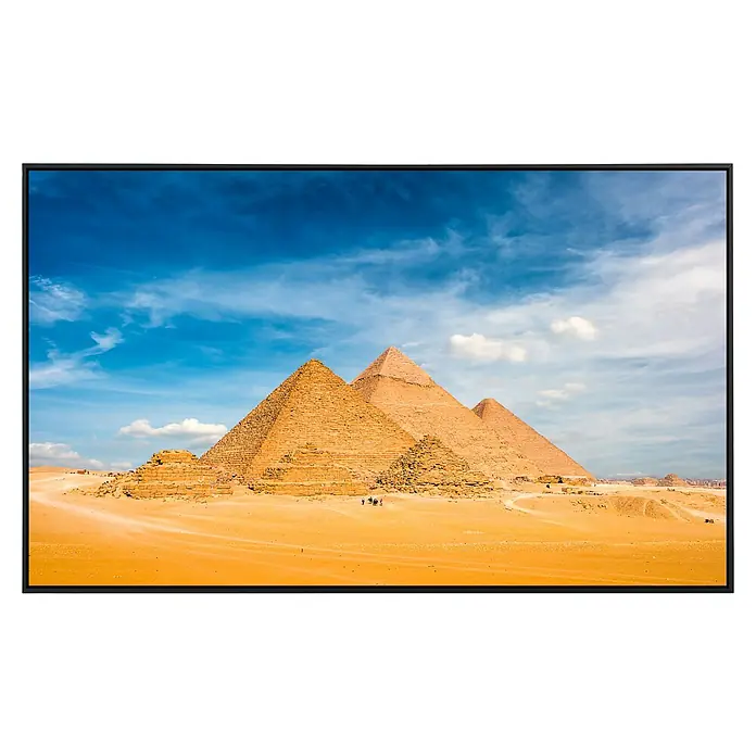 Papermoon Infrarot-Bildheizkörper Große Pyramiden in Gizeh - 60 x 50 cm, 350 W - Atemberaubende Nahaufnahme der Pyramiden von Gizeh, die auf einem modernen Flachbildfernseher dargestellt werden, mit lebendigen Farben und klaren Details.