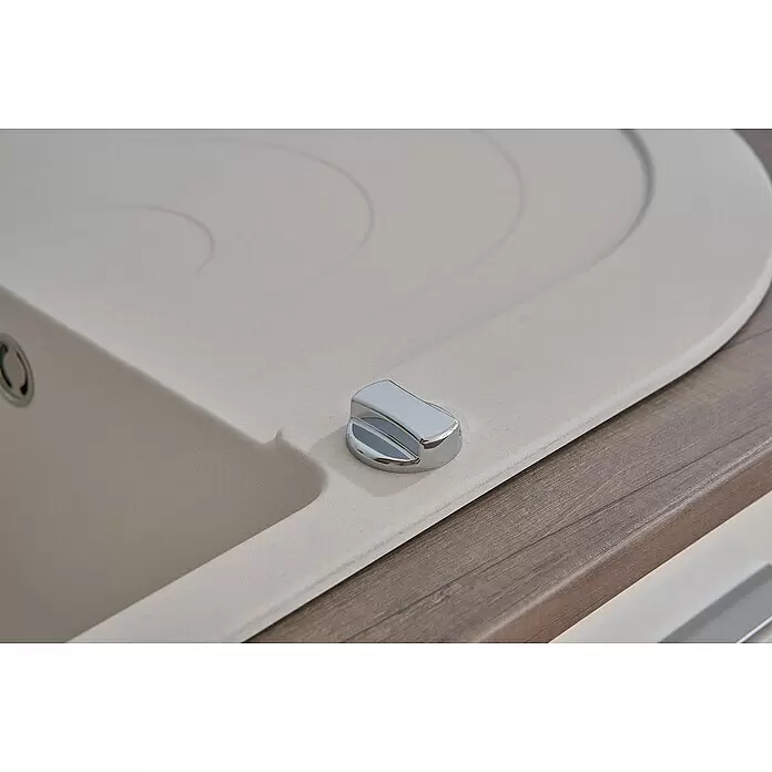 Respekta Fregadero encastrable Phoenix - 79 x 50 cm, Blanco - Fregadero de cocina beige claro con pomo de control de desagüe cromado, integrado en una encimera de madera.