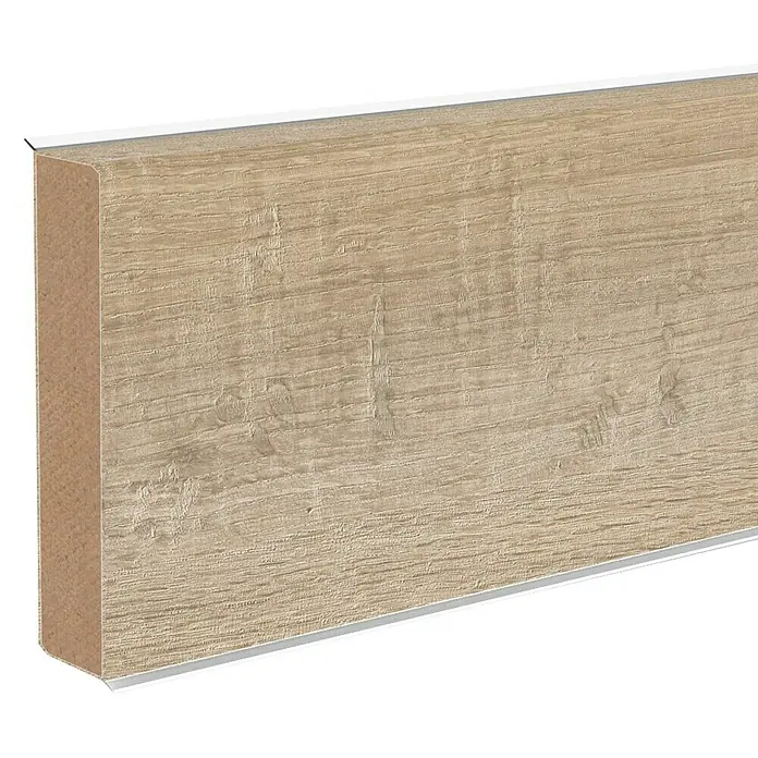 Sockelleiste XL Tibidabo - 250 cm x 18 mm x 60 mm, MDF/HDF - Detaillierte Ansicht einer Sockelleiste in Holzoptik mit silberfarbenen Abschlüssen, ideal für stilvolle Raumgestaltung.