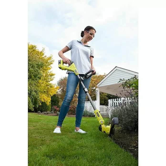 Ryobi ONE+ Hybrid-Rasentrimmer RLT1831H25F - 18 V, 2,5 Ah, Li-Ionen, 1 Akku - Anwendungsbeispiel