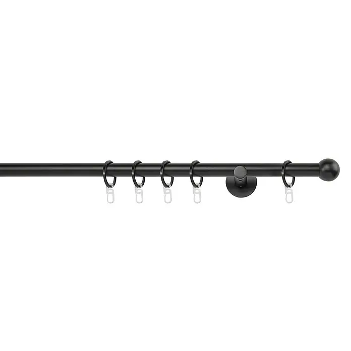 Stilgarnitur Function Ball - Länge Gardinenstange: 350 cm, Schwarz - Nahaufnahme einer schwarzen Gardinenstange mit Ringen und Endstück auf schwarzem Hintergrund.