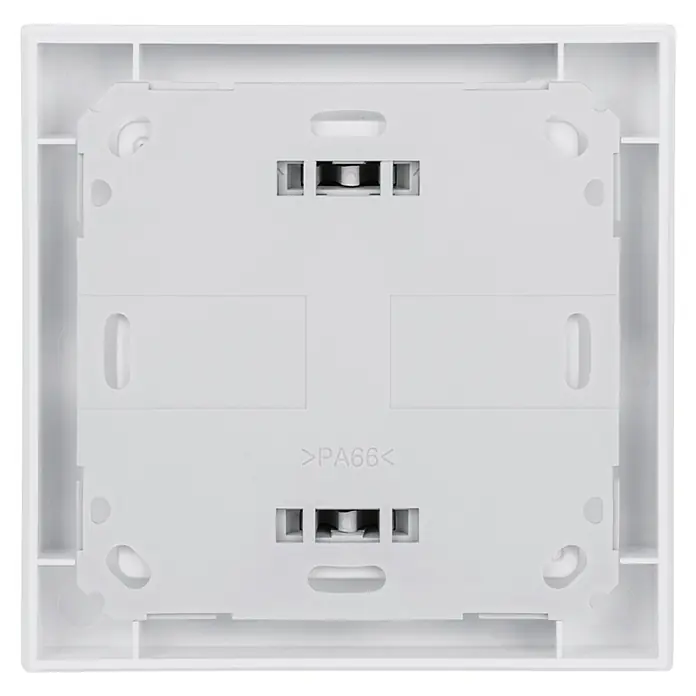 Homematic IP Bewegungsmelder HmIP-SMI55-2 - Weiß, Batteriebetrieben, 150 m - Nahaufnahme einer weißen Installationsdose mit der Aufschrift >PA66<, die das Innere des Produkts und seine Materialzusammensetzung zeigt.