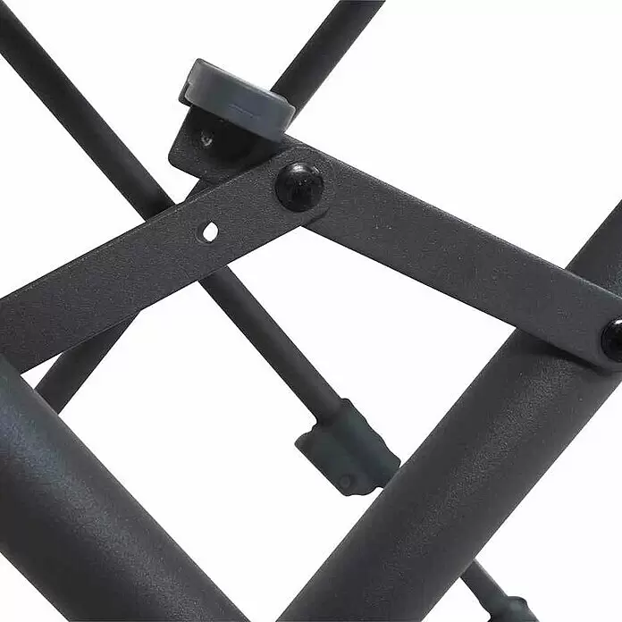 Siena Garden Gartenhocker Premium+ - Klappbar, Anthrazit, B x T x H: 66 x 52 x 52 cm - Detail eines dunkelgrauen Klappmechanismus mit Metallstangen, Gelenken und Kunststoffbeschlägen.