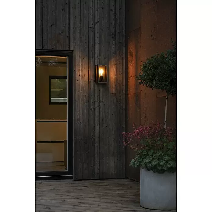 Konstsmide Außenwandleuchte Carpi - 60 W, 13,5 x 18 x 30 cm, Schwarz, IP44 - Stimmungsaufnahme