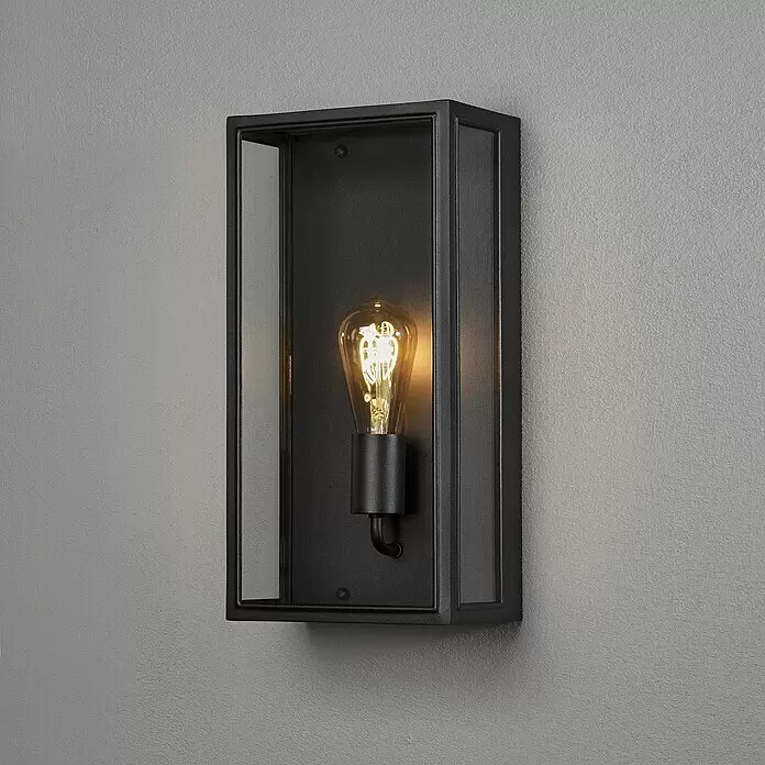 Konstsmide Außenwandleuchte Carpi - 12,5 x 20,5 x 40 cm, Schwarz, IP44 - Anwendungsbeispiel