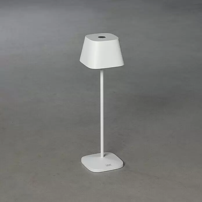 Konstsmide Akku-Tischleuchte Capri - 2,2 W, Weiß - Stimmungsaufnahme