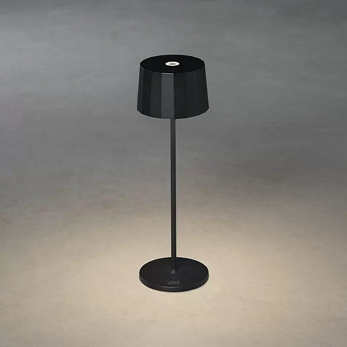 Konstsmide Akku-Tischleuchte Positano - 2,2 W, Schwarz, Warmweiß - Stimmungsaufnahme