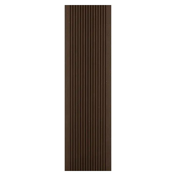 Kovalex WPC-Terrassendiele Exklusiv nach Maß - Braun, Gebürstet, 460 x 14,5 x 2,6 cm - Detailaufnahme einer braunen Terrassendiele mit Rillenstruktur, ideal für den Außenbereich. Robuste und wetterfeste Oberfläche für langanhaltende Schönheit.