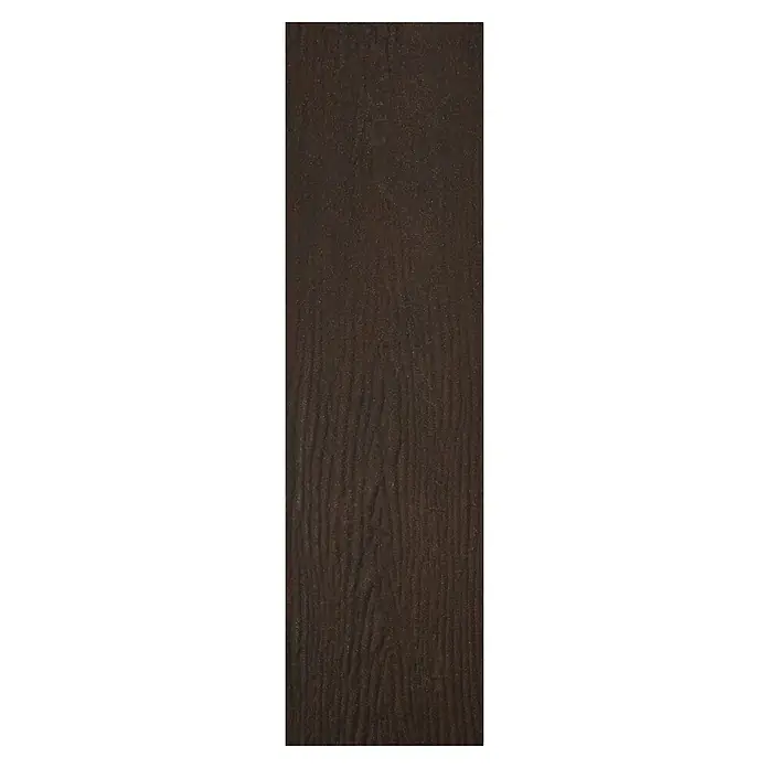 Kovalex WPC-Terrassendiele Massiv mit Struktur nach Maß - Kastanie, 330 x 14,5 x 2 cm - Nahaufnahme einer braunen Terrassendiele mit Holzmaserung. Die Oberfläche ist rau und strukturiert, was dem Material ein natürliches Aussehen verleiht.