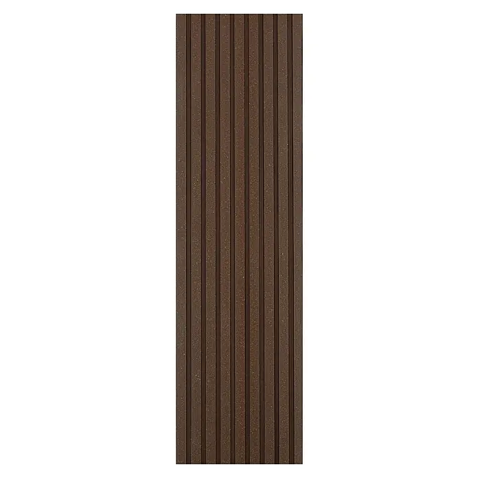 Kovalex WPC-Terrassendiele Exklusiv nach Maß - Braun, Gebürstet, 460 x 14,5 x 2,6 cm - Nahaufnahme einer braunen Verbundholzplatte für den Außenbereich mit geriffelter Oberfläche, die robust und langlebig ist.