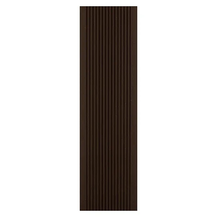 Kovalex WPC-Terrassendiele Exklusiv nach Maß - Schokobraun, Gebürstet, 300 x 14,5 x 2,6 cm - Nahaufnahme einer geriffelten, dunkelbraunen Verbundholzdiele, ideal für Terrassen oder Fassadenverkleidungen, die langlebig und wartungsarm ist.