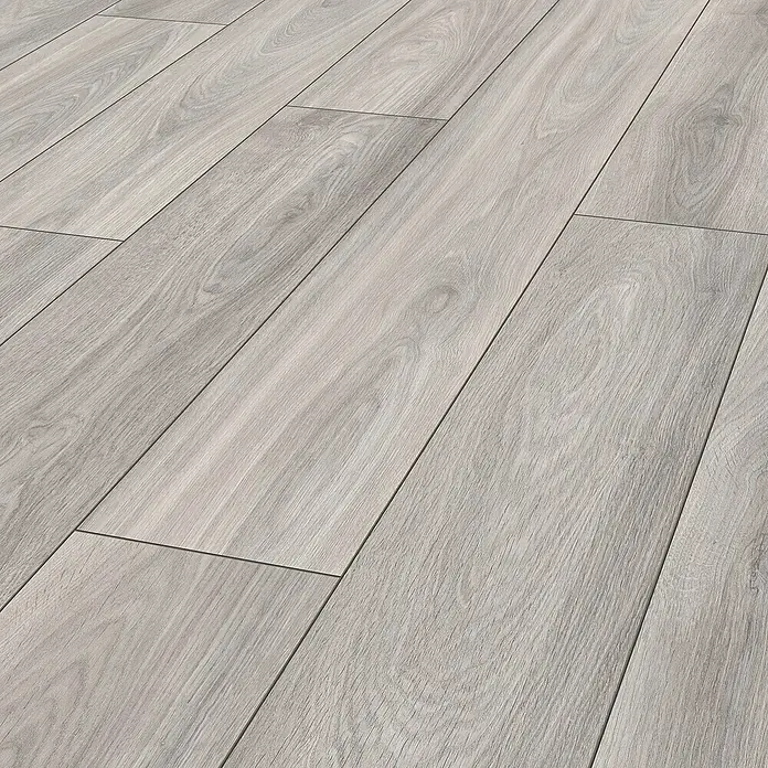 MyStyle MyArt Laminat - Ethereal Oak, Landhausdiele, 1.285 x 192 x 12 mm - Nahaufnahme eines Bodens aus grauem Laminat mit attraktiver Holzmaserung. Ideal für moderne und stilvolle Innenräume.