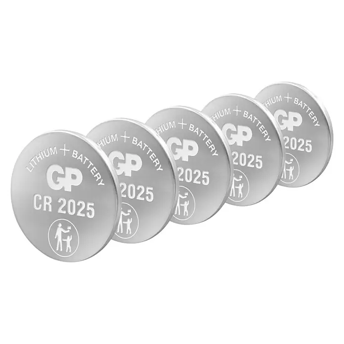 GP Lithium Batterie Knopfzellen CR2025 3V5 Stk. - Fünf GP CR2025 Lithium Knopfzellenbatterien in Silber mit Aufdruck, die für Uhren und andere kleine elektronische Geräte geeignet sind.