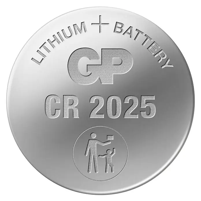 GP Lithium Batterie Knopfzellen CR2025 3V5 Stk. - Nahaufnahme einer GP CR 2025 Lithium Knopfzelle. Warnhinweis, Batterien von Kindern fernhalten.