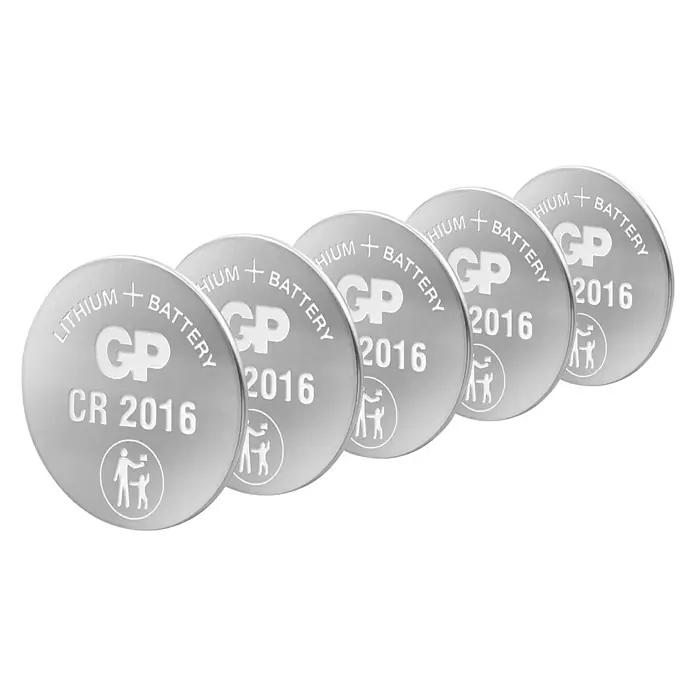 GP Lithium Batterie Knopfzellen CR2016 3V - 5 Stk. - Fünf GP CR2016 Lithium-Knopfzellen-Batterien aufgereiht vor schwarzem Hintergrund.
