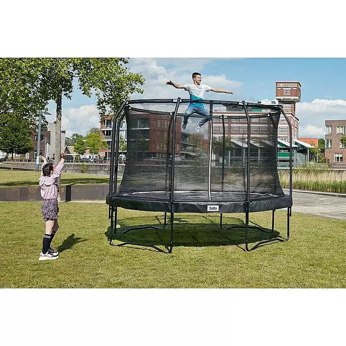 Salta Trampolin Premium Black Edition - Durchmesser: 366 cm, Schwarz - Anwendungsbeispiel