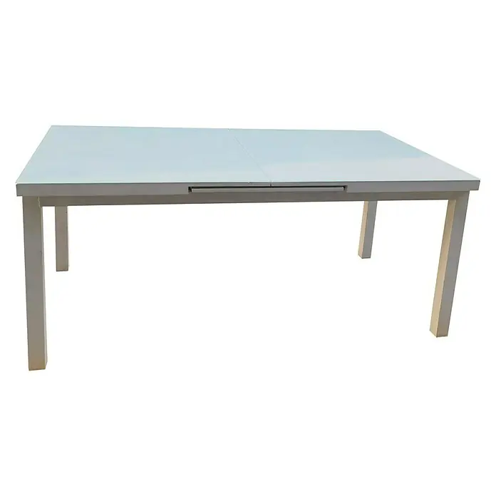 Sunfun Mesa de jardín extensible Luciana - L x An x Al: 180 x 100 x 76 cm, Aluminio, Blanco, Extensible - Imagen de una mesa de comedor blanca extensible sobre un fondo negro.