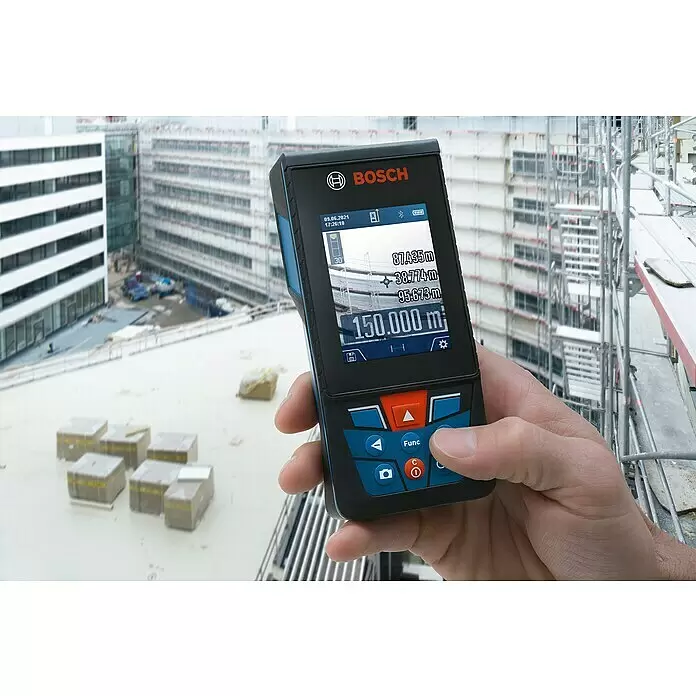 Bosch Professional Laserentfernungsmesser GLM 150-27 C - Messbereich: 0,08 - 150 m - Anwendungsbeispiel