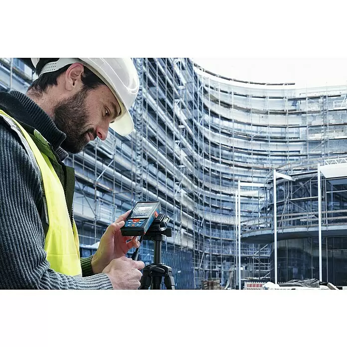 Bosch Professional Laserentfernungsmesser GLM 150-27 C - Messbereich: 0,08 - 150 m - Anwendungsbeispiel