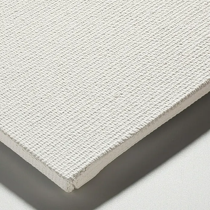 Talens Lienzo en bastidor N.4F - 33 x 24 cm, Algodón - Primer plano de un lienzo blanco texturizado, ideal para artistas y proyectos creativos con una textura de superficie distinta.