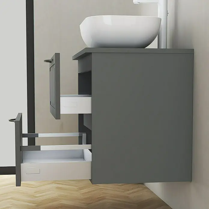 Artysan Mueble bajo de lavabo Toja - An x Pr x Al: 60 x 45 x 54,5 cm, Antracita - Mueble de baño gris con dos cajones abiertos y un lavabo sobre encimera, que muestra una solución de baño moderna y funcional.