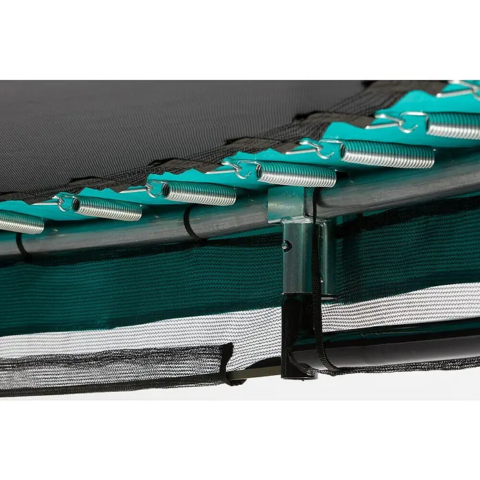 Salta Trampolin Comfort Edition Ground - Durchmesser: 366 cm, Grün - Detailansicht eines Trampolins mit Federn, Rahmen und Sicherheitsnetz. Das Trampolin zeichnet sich durch robuste Bauweise und Sicherheitsmerkmale aus.