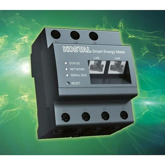 Contador de corriente trifásica Kostal - L x An x Al: 6,5 x 7 x 8,8 cm - Medidor de energía inteligente Kostal para monitorizar el consumo, con puertos LAN para conectividad de red.