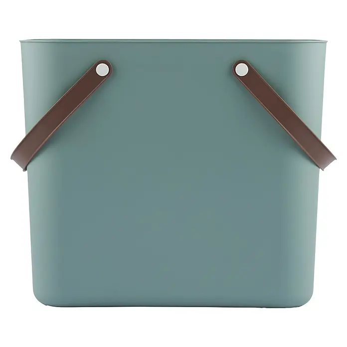 Rotho Albula Tasche Multibag Classic - 25 l, Mistletoe Grün, Kunststoff - Ein quadratischer, grün-bläulicher Korb mit braunen Griffen und weißen Akzenten, ideal zur Aufbewahrung und Organisation.