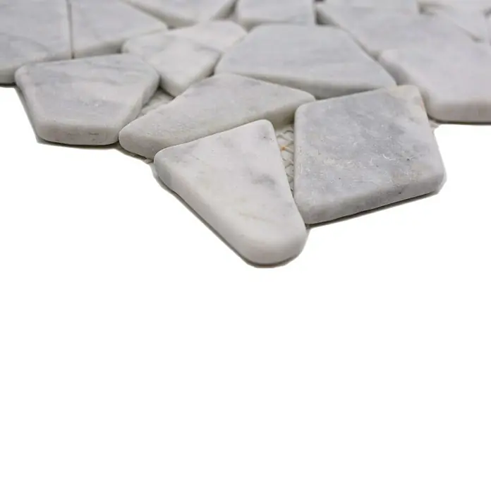 Mosaikfliese CIOT 30/2000 - 30,5 x 30,5 cm, Weiß/Grau, Matt - Hochwertige, unregelmäßige Carrara-Marmor Mosaikfliesen für stilvolle Wand- und Bodengestaltung. Ideal für Bad, Küche und Wohnbereich.