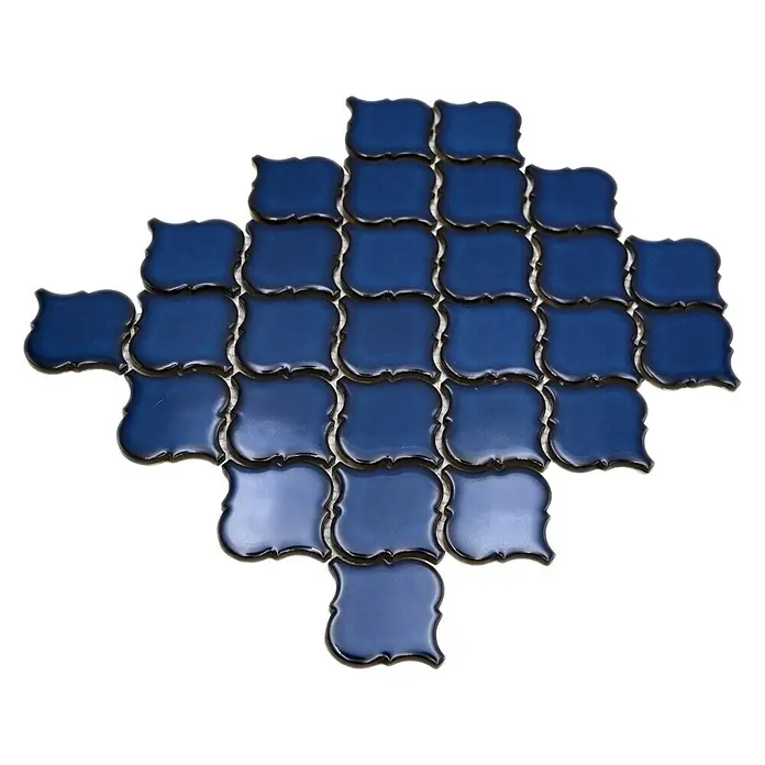Mosaikfliese Florentiner Uni CLP 451 - 29,3 x 24,5 cm, Kobaltblau, Matt - Das Bild zeigt ein schönes blaues marokkanisches Fliesenmuster, das eine elegante und künstlerische Note für jeden Raum bietet.
