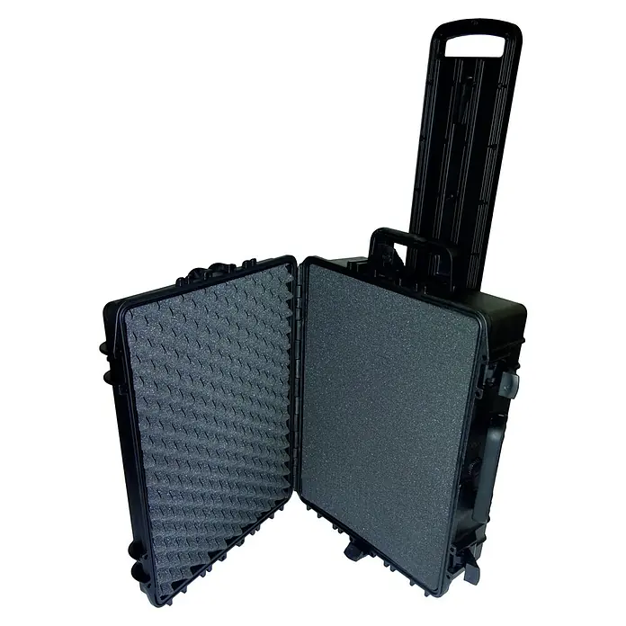 Wasserdichter Koffer MAX620TR - L x B x H: 687 x 528 x 286 mm, Mit Würfelschaumstoffeinlage, Ausziehbarer Trolley, Schwarz, Kunststoff - Geöffneter schwarzer Schutzkoffer mit Noppenschaumstoff auf der linken Seite und glattem Schaumstoff auf der rechten Seite.