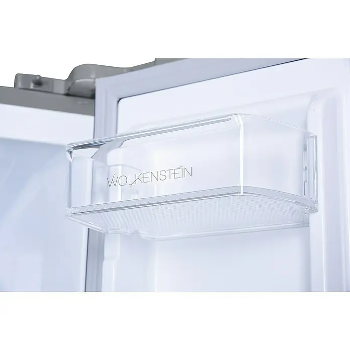 Wolkenstein Kühl-Gefrierkombination FD351.4A NF IX - Nutzinhalt Gesamt: 320 l, 68,5 x 63,5 x 185,5 cm, Inox - Nahaufnahme eines Wolkenstein Kühlschranks, der eine transparente Ablage mit dem Wolkenstein Logo zeigt.