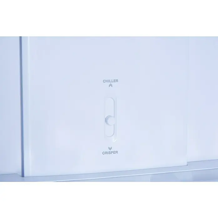 Wolkenstein Kühl-Gefrierkombination FD351.4A NF IX - Nutzinhalt Gesamt: 320 l, 68,5 x 63,5 x 185,5 cm, Inox - Nahaufnahme eines Kühlschrank-Frischefachs mit einem Schieberegler zur Einstellung der Luftfeuchtigkeit für optimale Lagerbedingungen.