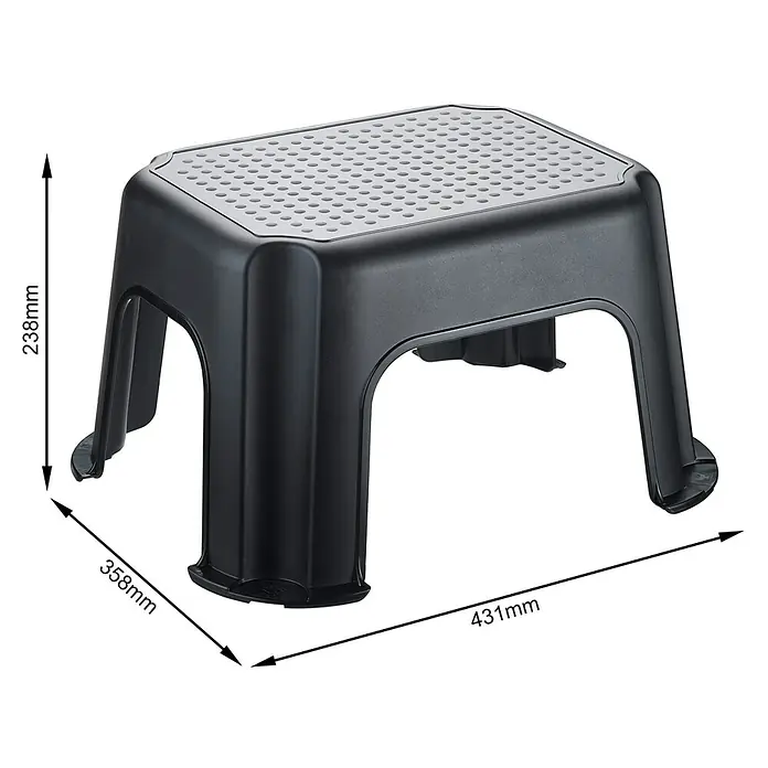 Trittschemel - 36 x 43 x 24 cm, Belastbarkeit: 150 kg, Schwarz/Schwarz - Abbildung eines schwarzen Tritthockers mit Abmessungen. Der Tritthocker hat eine perforierte Oberfläche für besseren Halt.