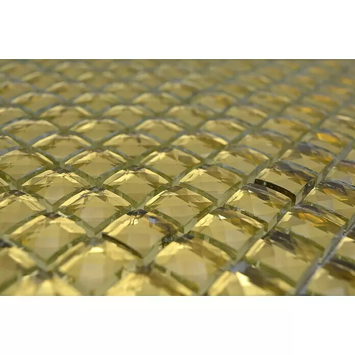 Mosaikfliese Quadrat Crystal XCM GO821 - 30 x 30 cm, Gold, Glänzend - Gelbe facettierte Glasfliesen reflektieren Licht und bilden eine schimmernde Dekoroberfläche.