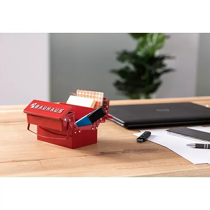 BAUHAUS Werkzeugkasten Box für Gutscheinkarten - L x B x H: 7,8 x 12 x 7,8 cm - Stimmungsaufnahme