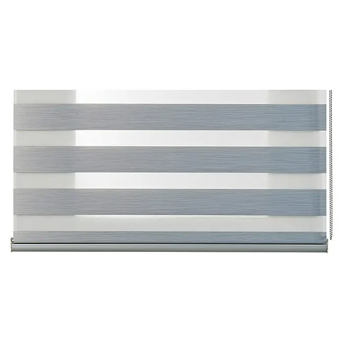 Estor noche y día Platinum Square - An x Al: 180 x 250 cm, Plateado - Primer plano de persianas enrollables dobles grises con rayas opacas y translúcidas alternadas para un control de luz flexible.