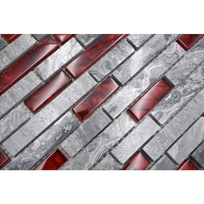 Mosaikfliese Verbund Crystal Mix XCM MV618 - 29 x 30 cm, Grau/Rot - Nahaufnahme von dekorativen, länglichen Wandfliesen in Grau- und Rottönen mit einem modernen Design.