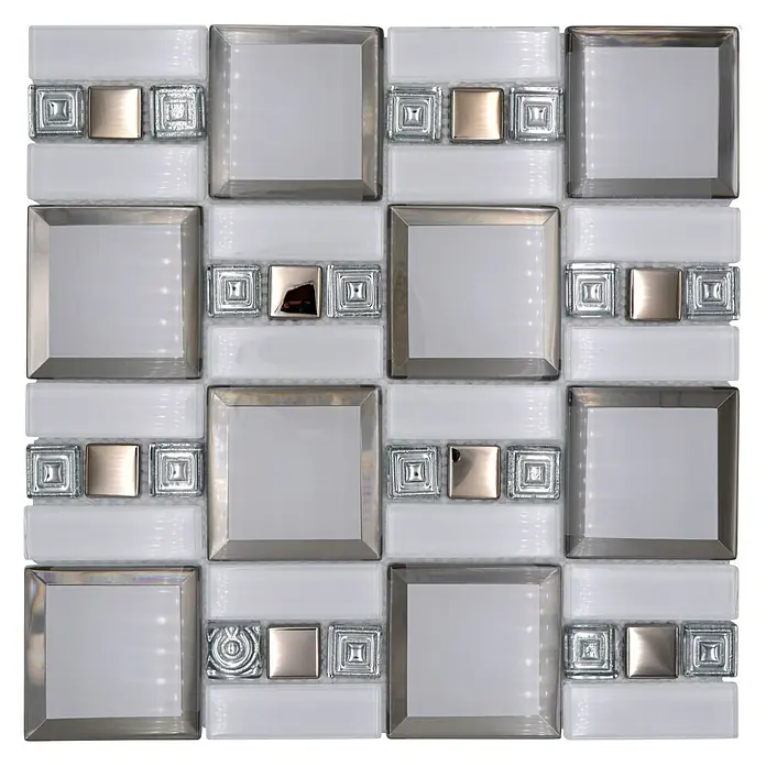 Mosaikfliese Kombi Crystal XCM SQ98 - 30 x 30 cm, Weiß/Grau, Glänzend - Bild einer quadratischen Mosaikfliese mit Glas- und Metalleffekten für moderne Innenräume, ideal für Bäder oder Küchen.