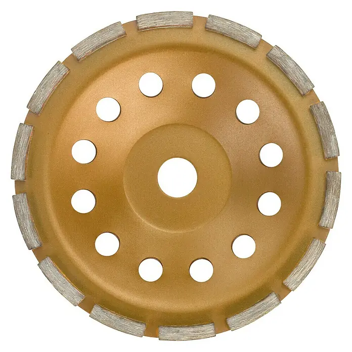Einhell Diamant-Schleifteller - Durchmesser: 180 mm - Nahaufnahme einer Schleifscheibe mit Diamantsegmenten, ideal zum Glätten von Betonoberflächen.