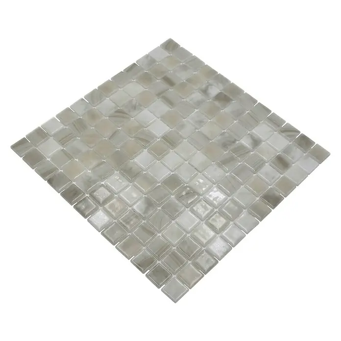Mosaikfliese Quadrat Eco Seasalt VP56251PUR - 31,6 x 31,6 cm, Mix Hellbeige, Glänzend - Ein detailliertes Bild eines quadratischen Mosaiks in neutralen Tönen, ideal für stilvolle Wand- oder Bodenbeläge.