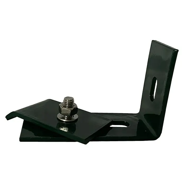 Eckverbinder - 10 x 6,5 cm, Moosgrün - Detailaufnahme einer dunkelgrünen Winkelhalterung mit Schraube, Unterlegscheibe und Mutter auf schwarzem Hintergrund.