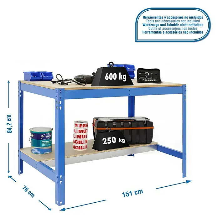 Simonrack Simonwork Werkbank BT0 1500 - L x B: 76 x 151 cm, Arbeitshöhe: 84,2 cm, Belastbarkeit: 850 kg, Blau/Holz - Abbildung eines blauen Werkstatttisches mit Werkzeugen und Zubehör, der bis zu 600 kg tragen kann, mit den Maßen 84,2 cm Höhe, 76 cm Tiefe und 151 cm Breite.