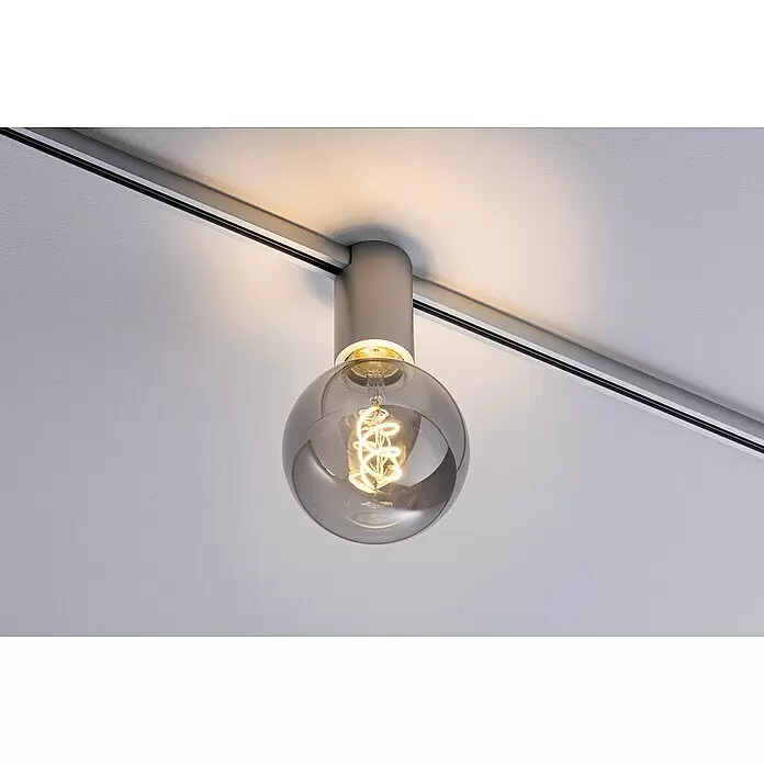 Paulmann URail Deckenleuchte Ceiling Socket - 20 W, Lampenfassung: E27, Chrom matt - Dunkelgraue, kugelförmige Glühbirne mit Dekofilament an einer Deckenschiene.