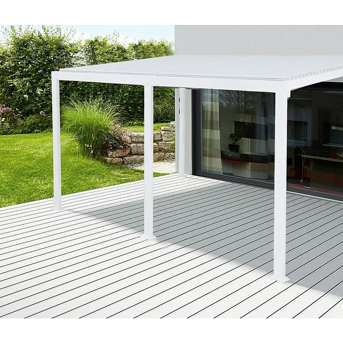 Sunfun Pérgola adosada Palma - An x Pr: 400 x 300 cm, Blanco, Aluminio - Una pérgola blanca moderna con techo de láminas que proporciona sombra, acentuando el diseño elegante del área exterior.