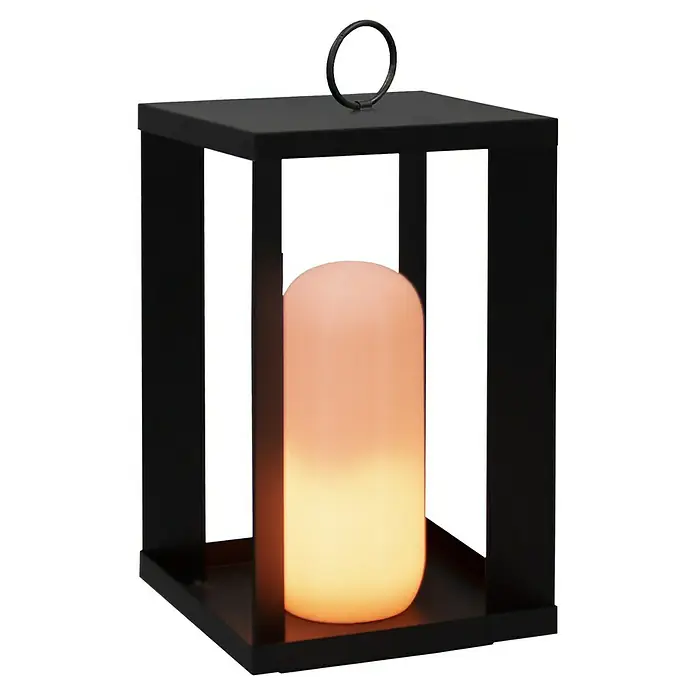 New Garden Außenlaterne -  - Schwarze Laterne mit einer sanft leuchtenden, zylindrischen Lampe im Inneren, ideal für eine gemütliche Atmosphäre im Garten oder auf der Terrasse.