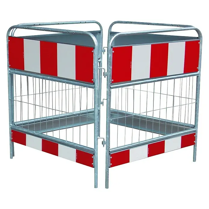 Schake Absperrgitter - L x H: 1 x 1 m, Stärke: 26,9 mm - Ein Bauzaun-Element mit rot-weißen Warnstreifen und einer stabilen Gitterstruktur. Das Element bietet Schutz und Sicherheit auf Baustellen.