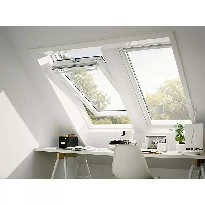 Velux Schwingfenster GGU MK06 0070 Thermo - 78 x 118 cm - Stimmungsaufnahme