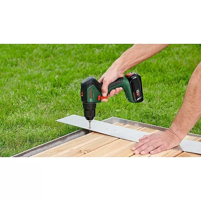 Bosch Power for All 18V Akku-Bohrschrauber UniversalDrill 18V-60 - 18 V, 2 Akkus, 60 Nm - Anwendungsbeispiel
