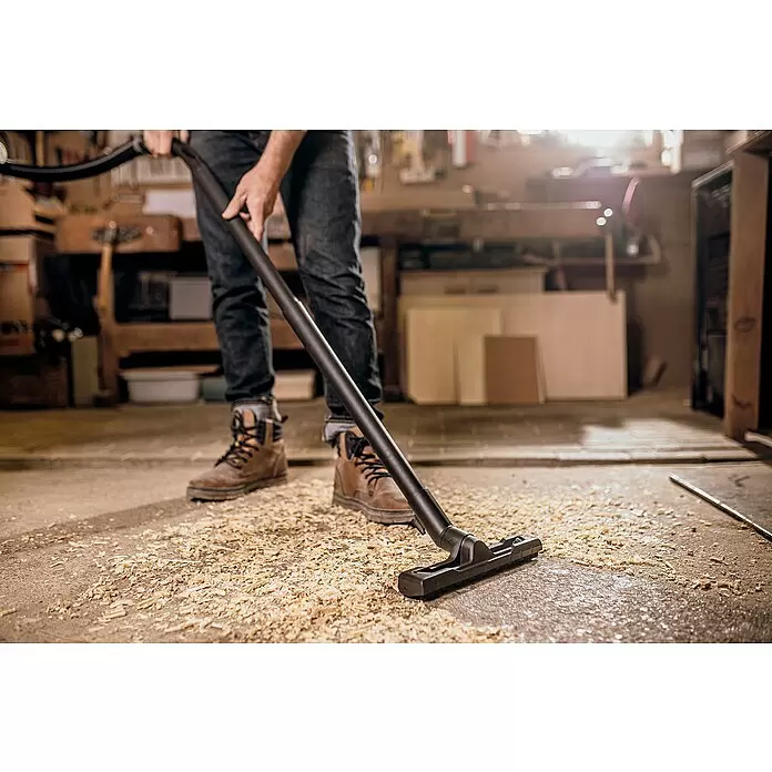 Kärcher Elektro-Nass- & Trockensauger WD 3 P V-17/4/20 Extension - 1.000 W, 17 l, 9 -tlg. - Anwendungsbeispiel